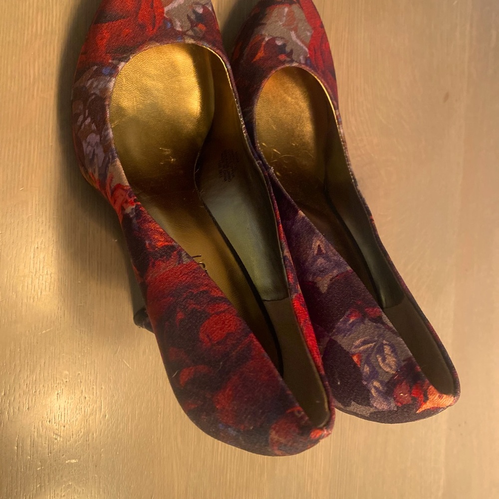 Floral Nine West heels